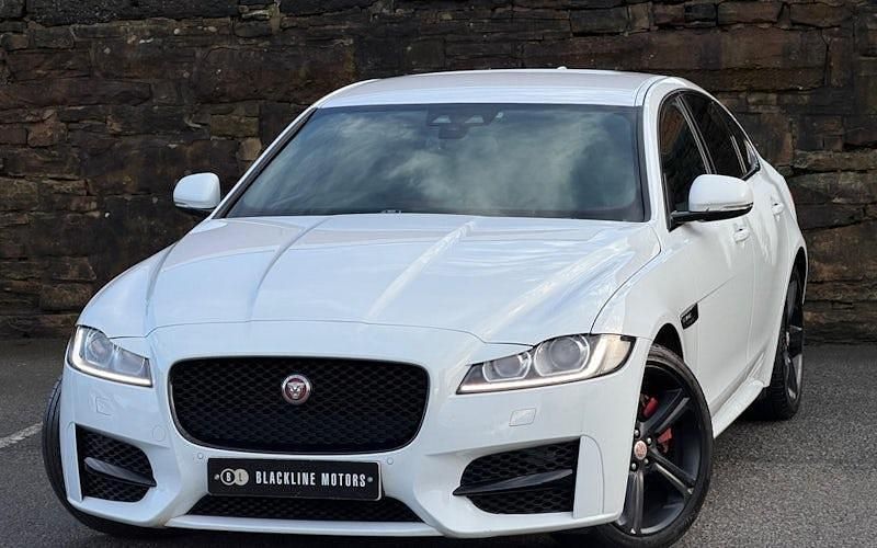 Used Jaguar XF R-Sport 179 HP (131 kW) 2020 Sedan