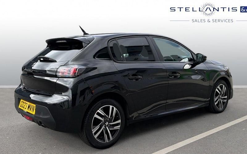 Used Peugeot 208 Active+ 75 HP (55 kW) 2023 Black Hatchback