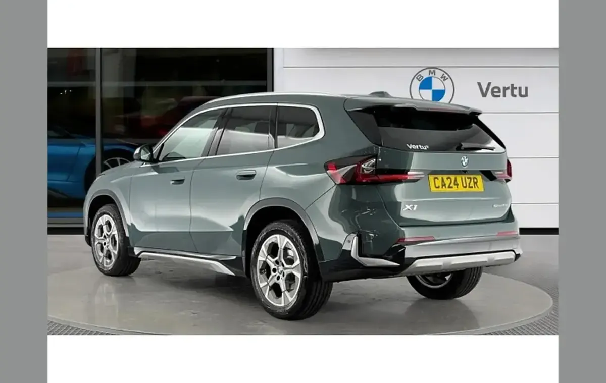Used BMW X1 xLine 168 HP (123 kW) 2024 Green SUV