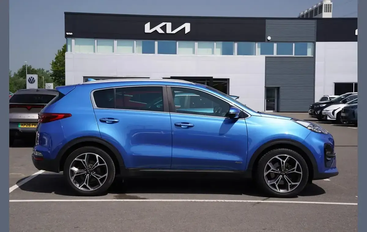 Used Kia Sportage GT-Line 174 HP (127 kW) 2020 Blue SUV