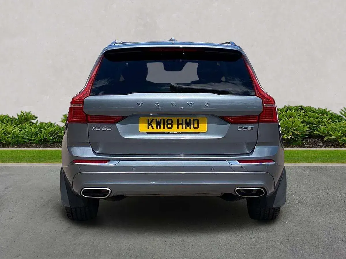 Used Volvo XC60 Inscription 235 HP (172 kW) 2018 Grey SUV