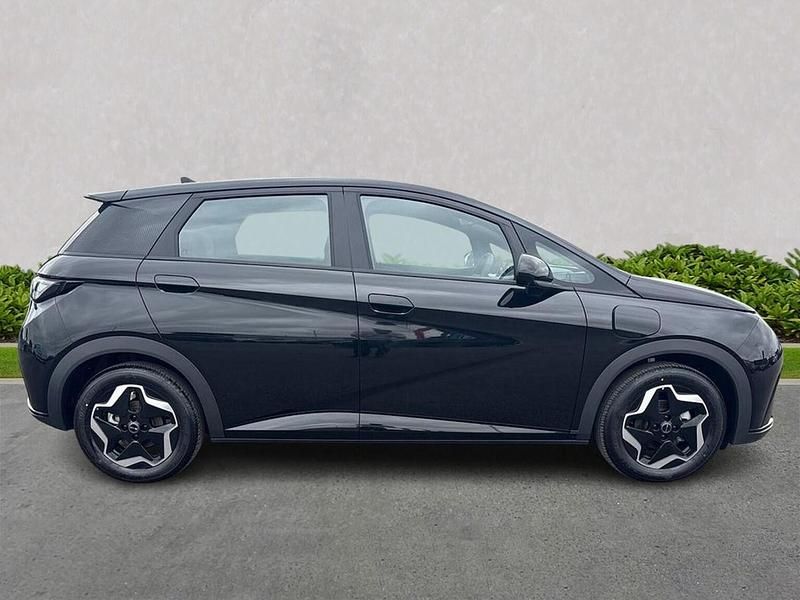 Used BYD Dolphin Active 69 kW (95 HP) 2025 Black Hatchback