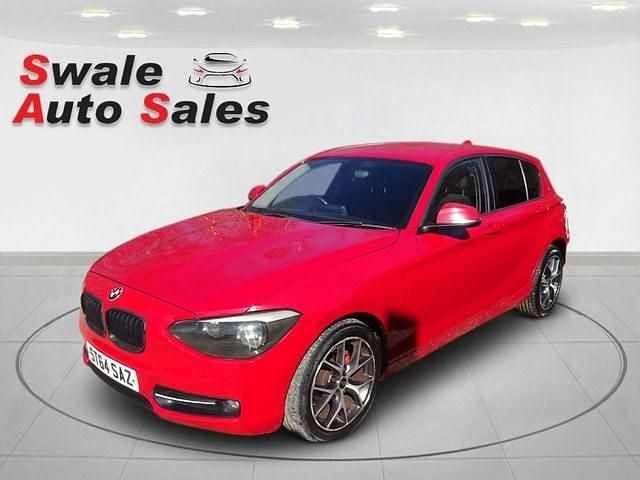 Used BMW 116 Sport Line 2014 Red Hatchback