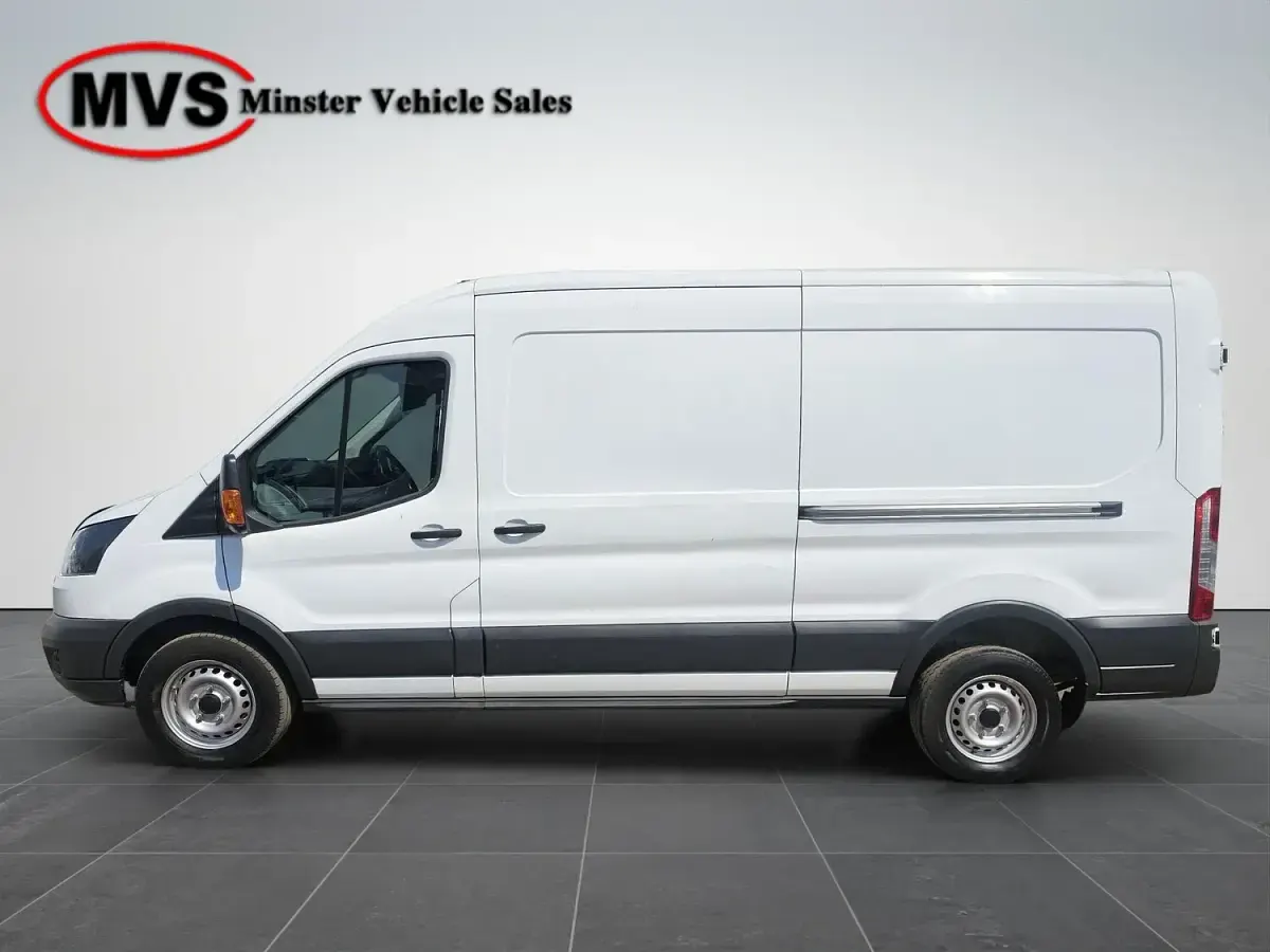 Used Ford Transit 130 HP (95 kW) 2019 White Van