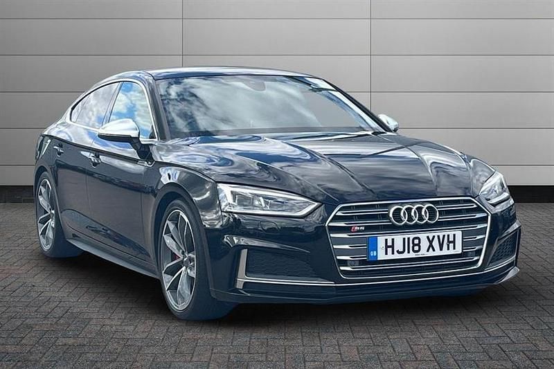Mythos black Used 2018 Audi A5 Design Coupe | £30,350 (Expensive) - Image 1/4