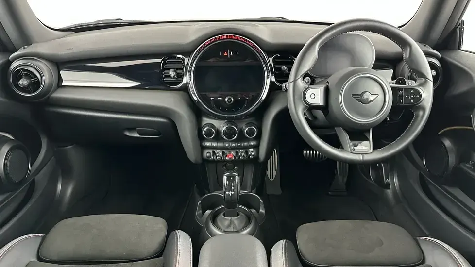 Used Mini Cooper S Sport 192 HP (141 kW) 2023 Yellow Hatchback