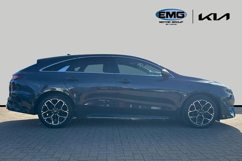 Used Kia ProCeed GT-Line 160 HP (117 kW) 2023 Grey Estate