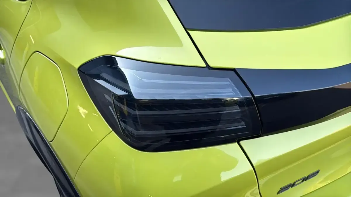 Used Peugeot 208 GT 143 HP (105 kW) 2025 Yellow Hatchback
