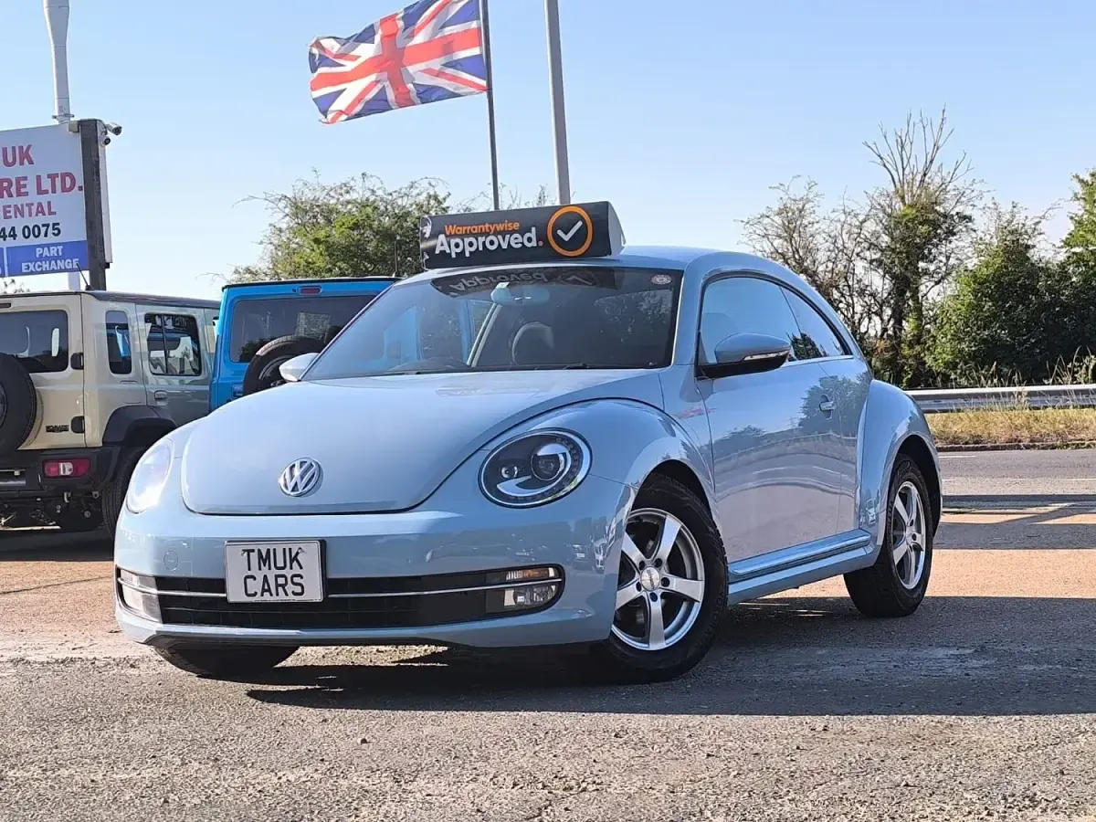 Used VW Beetle 105 HP (77 kW) 2013 Blue Hatchback