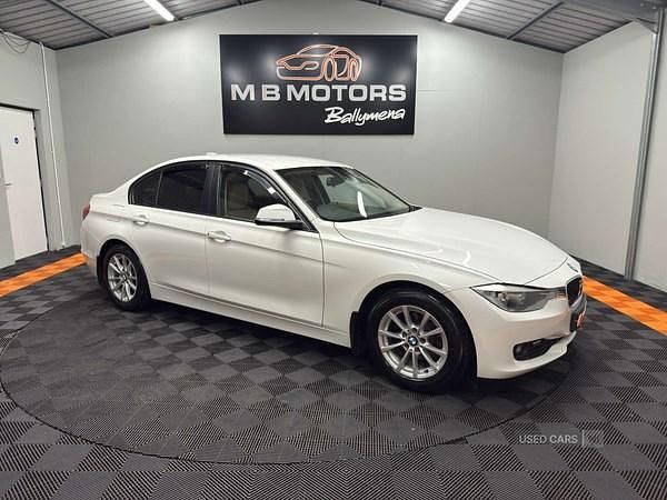 White Used 2013 BMW 320 Efficient Dynamics Sedan | £5,995 (Fair price) - Image 1/4