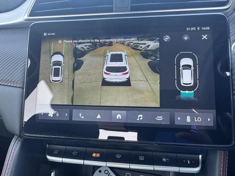 Used MG ZS SE 114 kW (156 HP) 2023 Blue SUV