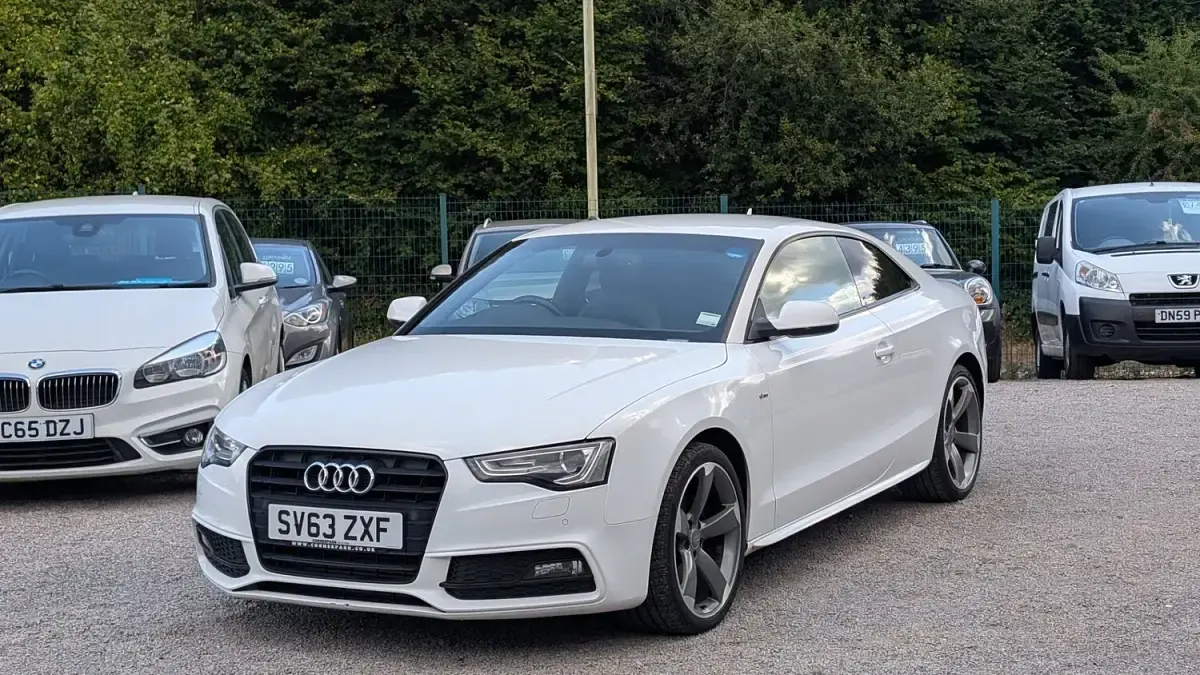 Used Audi A5 Black Edition 168 HP (123 kW) 2013 White Coupe