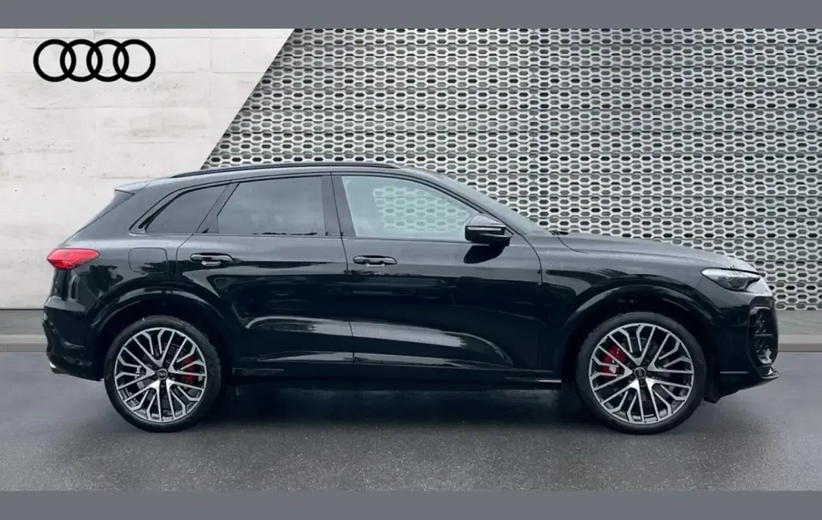 Used Audi SQ5 Advanced 367 HP (269 kW) 2025 Black SUV