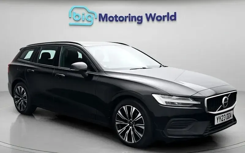 Used Volvo V60 Core 163 HP (119 kW) 2022 Estate