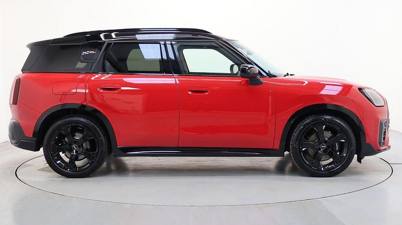 Used Mini Countryman Sport 168 HP (123 kW) 2025 Red SUV