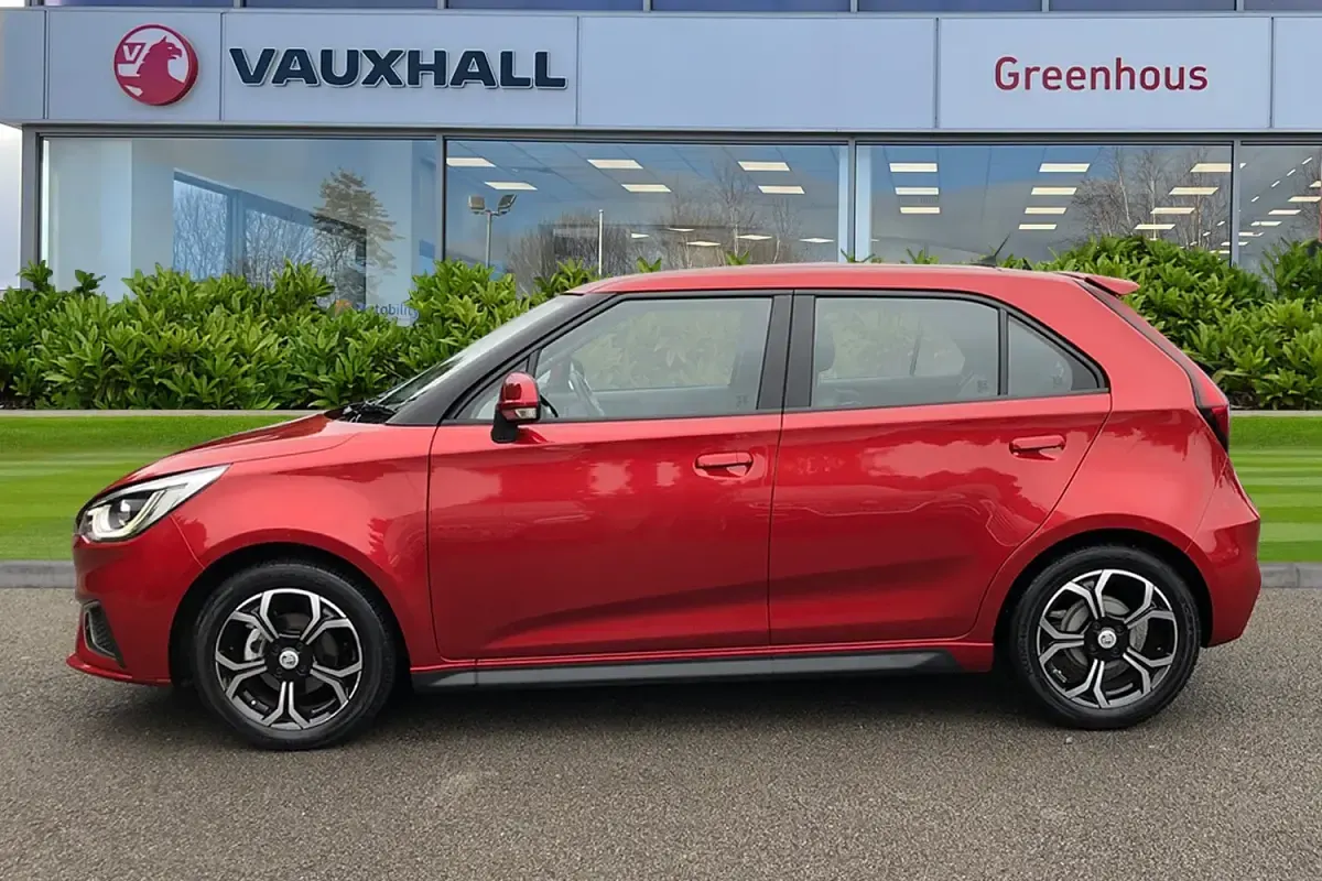 Used MG MG3 Exclusive 106 HP (77 kW) 2021 Red Hatchback