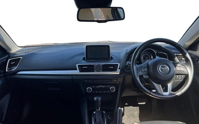 Begagnad Mazda 3 Inclusive 120 HK (88 kW) 2016 Grå Sedan