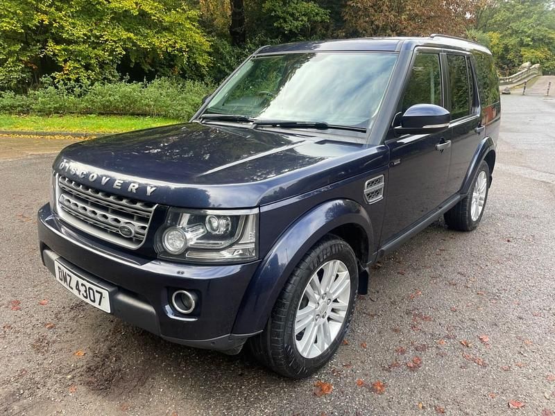 Blue Used 2015 Land Rover Discovery 4 SE SUV | £6,750 (Super price) - Image 1/4