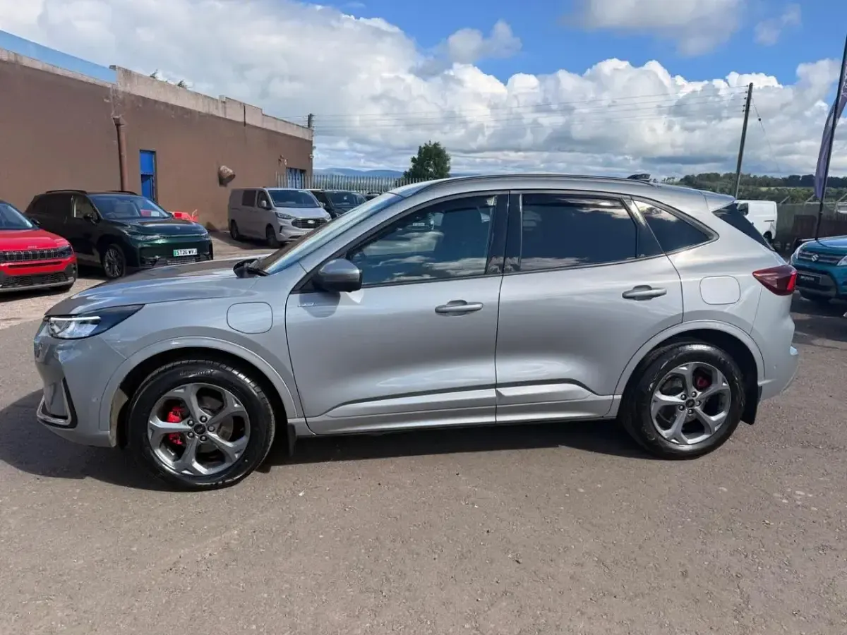 Used Ford Kuga ST-Line 240 HP (176 kW) 2025 Grey SUV