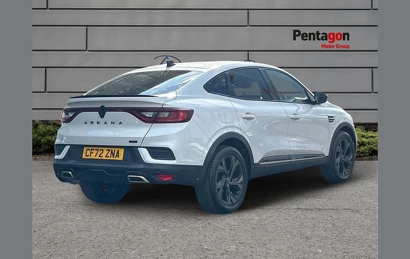 Gebraucht Renault Arkana Engineered 140 PS (102 kW) 2023 Weiß SUV