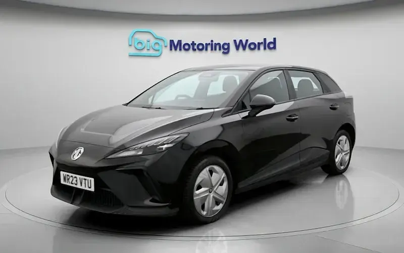 Used MG MG4 EV SE 319 kW (435 HP) 2023 Black Hatchback