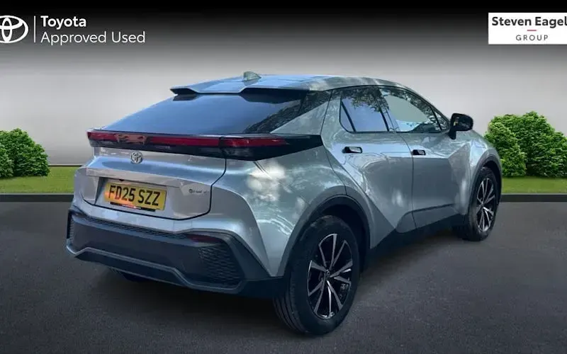 Used Toyota C-HR Design 140 HP (102 kW) 2025 Silver SUV