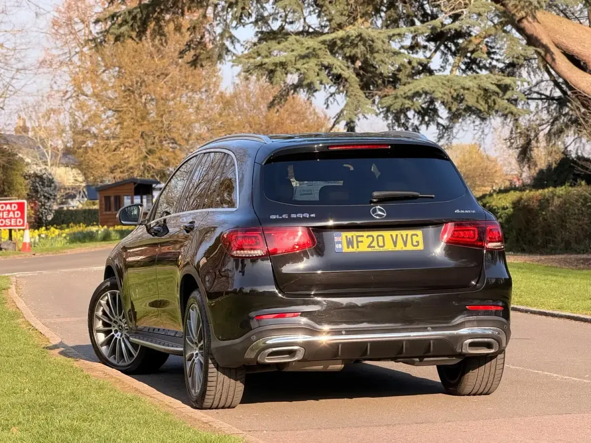 Used Mercedes GLC300 AMG line 2020 Black Estate