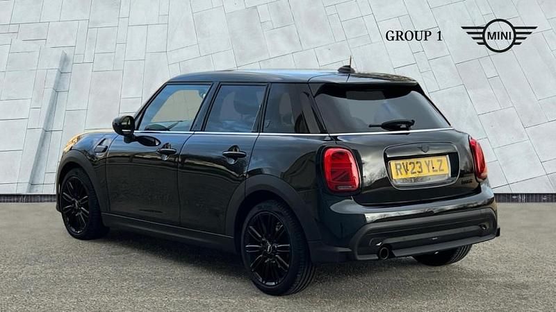 Used Mini Cooper Exclusive 136 HP (100 kW) 2023 Black Hatchback