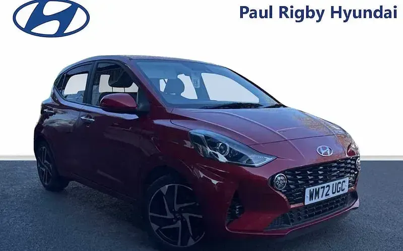 Used Hyundai i10 Premium 67 HP (49 kW) 2023 Hatchback