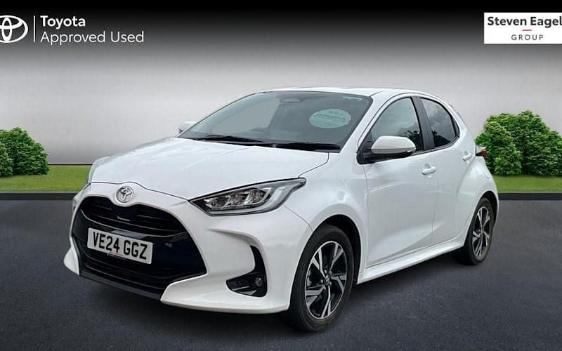 Used Toyota Yaris Hybrid Design 116 HP (85 kW) 2026 Hatchback