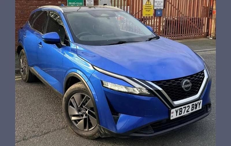 Used Nissan Qashqai Acenta Premium 155 HP (114 kW) 2022 Blue SUV