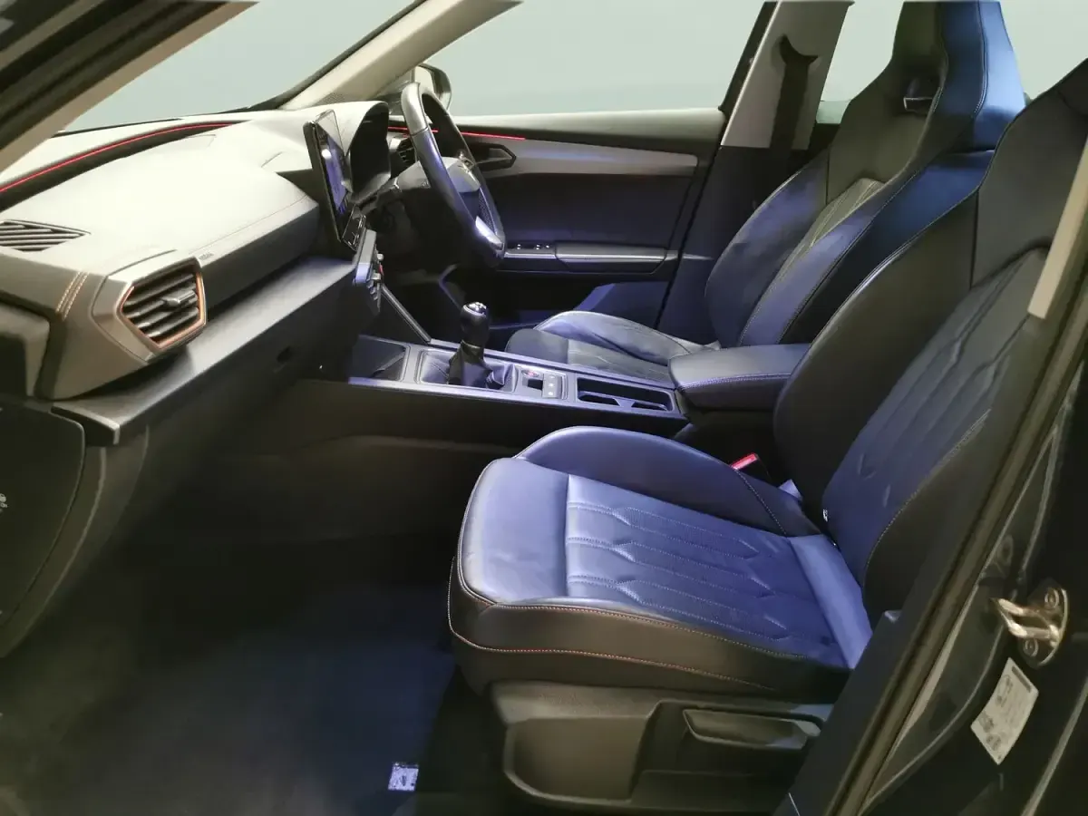 Usado Cupra Formentor 150 CV (110 kW) 2021 Gris SUV