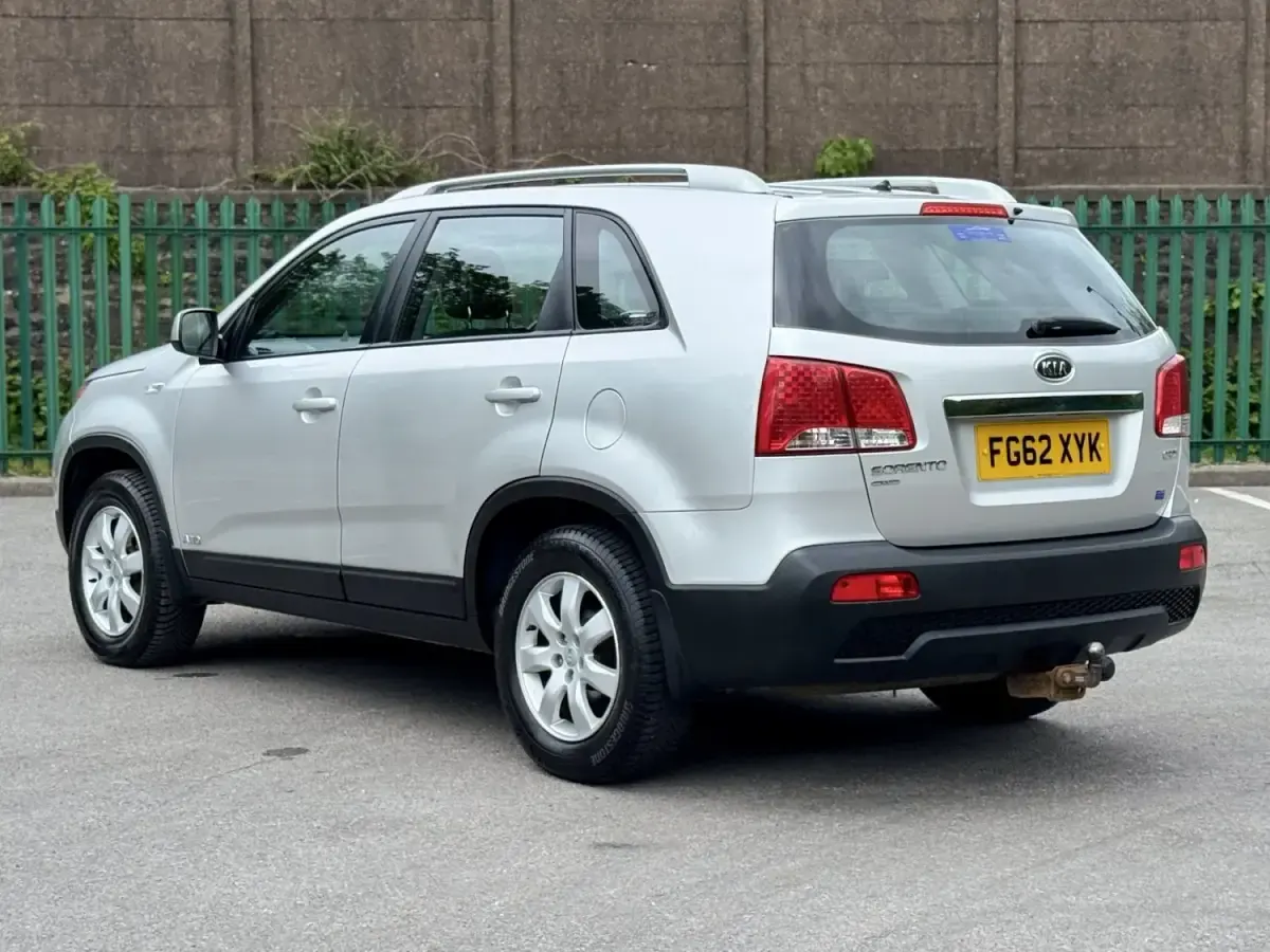 Second-hand Kia Sorento 197 CP (144 kW) 2012 Argintiu SUV