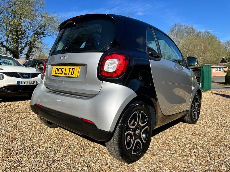 Used Smart ForTwo Coupé Premium 90 HP (66 kW) 2016 Silver Coupe