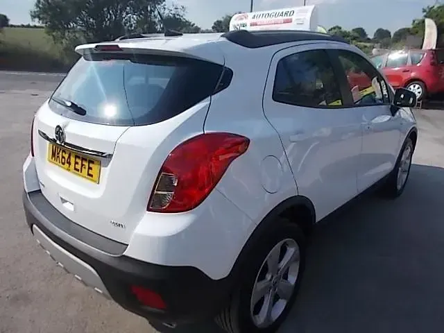 Used Vauxhall Mokka 130 HP (95 kW) 2014 White SUV