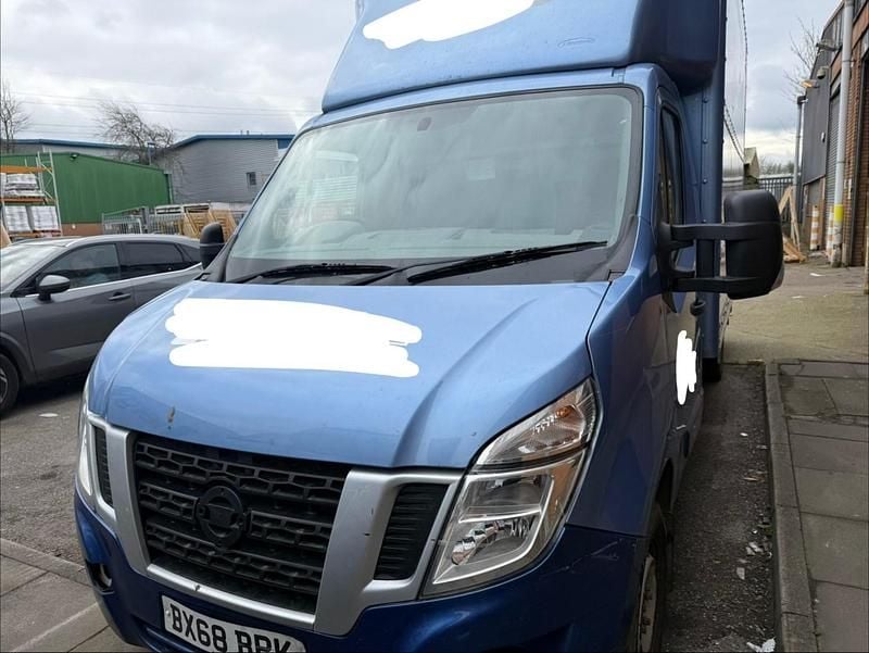 Used Nissan NV400 SE 130 HP (95 kW) 2018 Blue Van