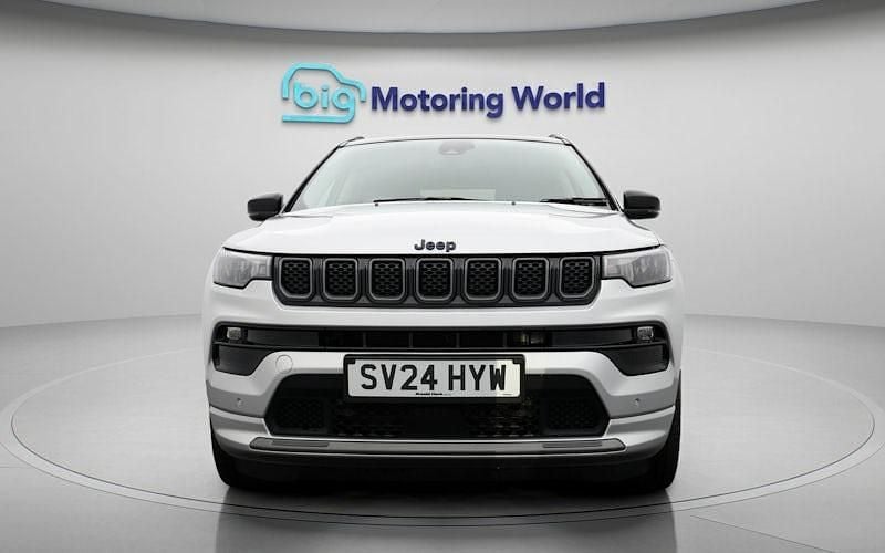 Used Jeep Compass 241 HP (177 kW) 2023 Silver/black SUV