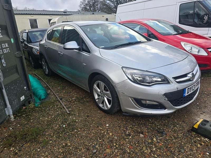 Silver Used 2013 Vauxhall Astra SRi Hatchback | £495 (Super price) - Image 1/4