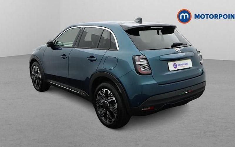 Used Fiat 600E La Prima 114 kW (156 HP) 2026 Hatchback