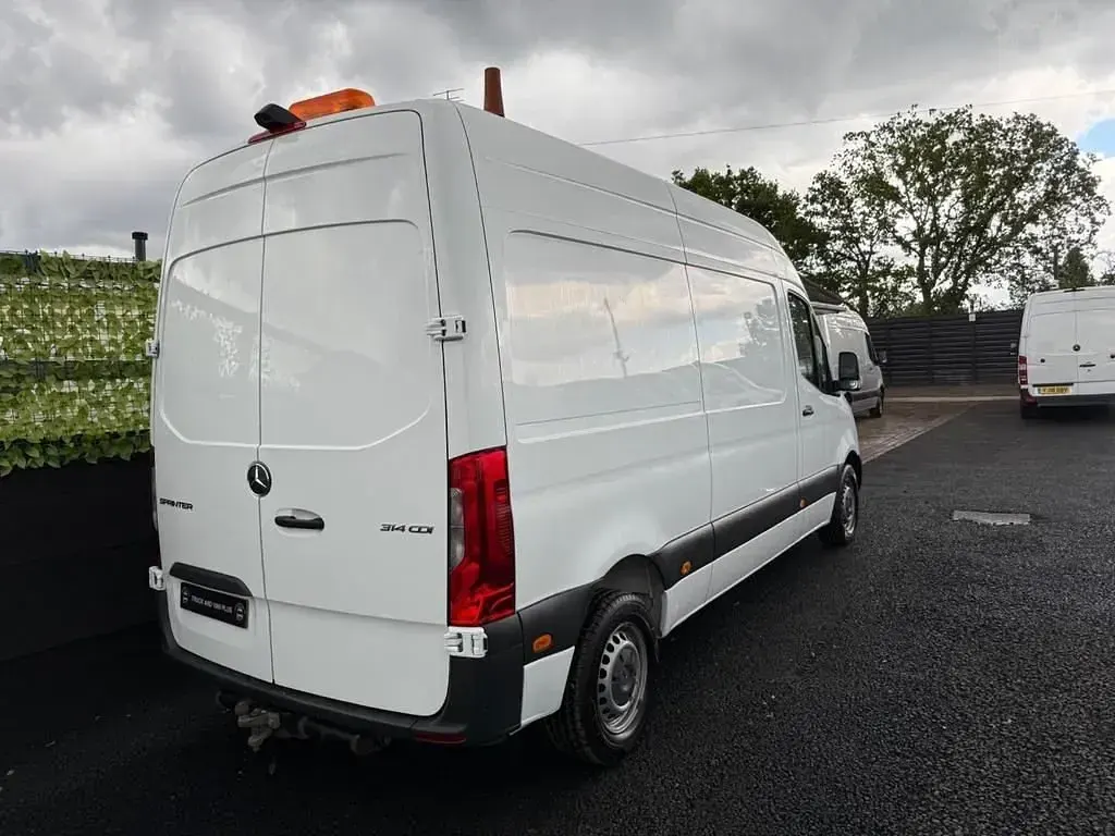 Used Mercedes Sprinter Progressive 2021 White Van