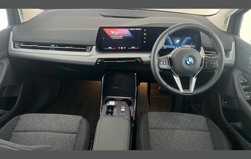 Used BMW 225 Sport Line 241 HP (177 kW) 2025 Blue Estate