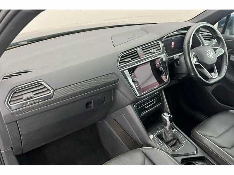 Used VW Tiguan 245 HP (180 kW) 2023 SUV
