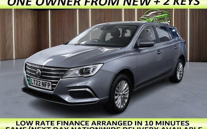 Used MG MG5 EV Excite 114 kW (156 HP) 2022 Silver Estate
