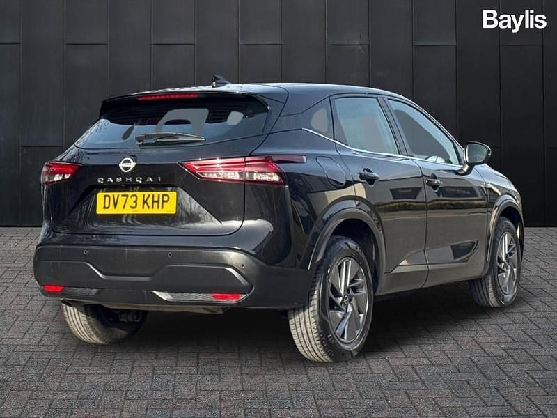Used Nissan Qashqai Acenta Premium 158 HP (116 kW) 2023 Black SUV