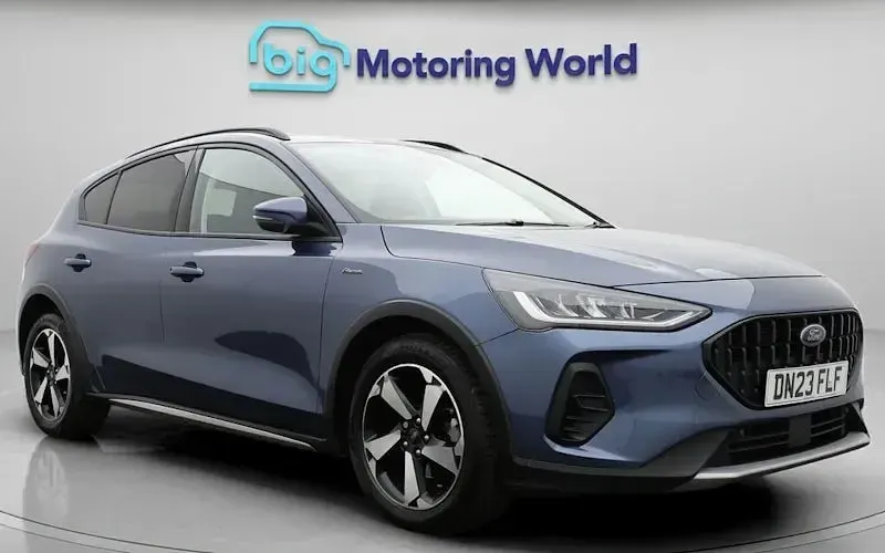 Käytetty Ford Focus Active 125 HP (91 kW) 2023 Viistoperä