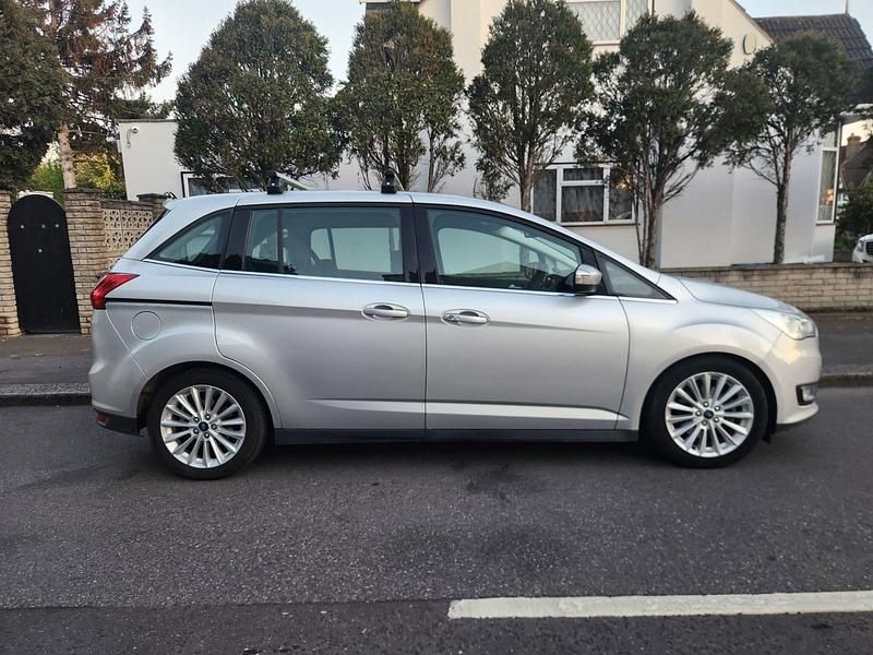 Used Ford Grand C-Max Titanium 125 HP (91 kW) 2016 Silver MPV