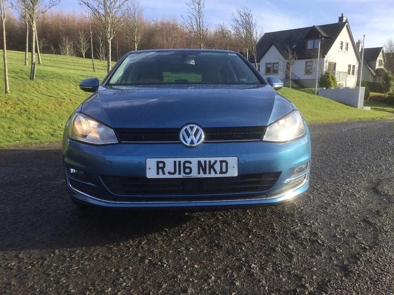 Used VW Golf VII GT 150 HP (110 kW) 2016 Blue Hatchback