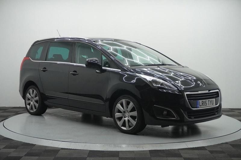 Second-hand Peugeot 5008 Allure 2015 Negru Monovolum