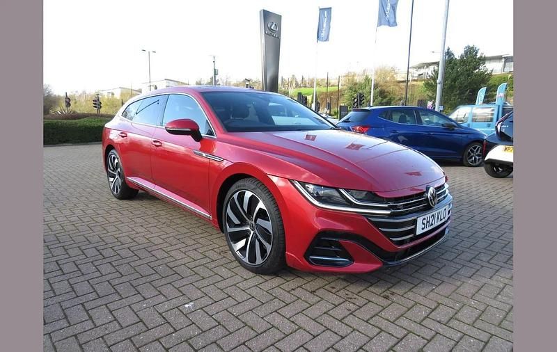 Used VW Arteon R-line 147 HP (108 kW) 2021 Red Estate