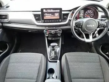 Used Kia Stonic 99 HP (72 kW) 2023 Red SUV